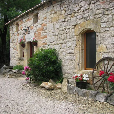 Domaine Audubert منزل ريفي